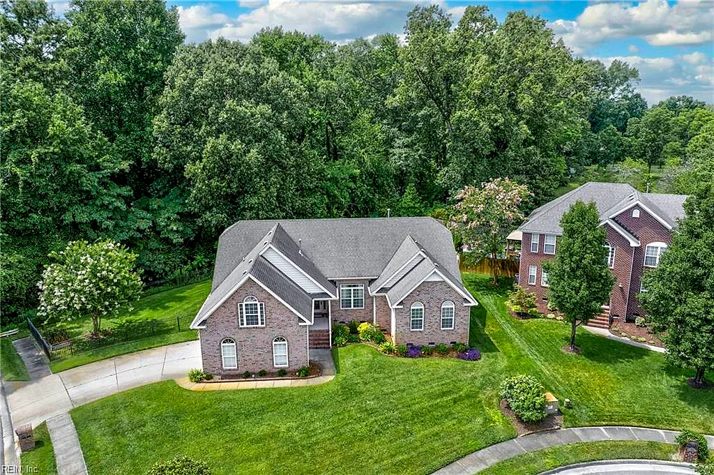 1104 Arabian ARCH, CHESAPEAKE VA 23322