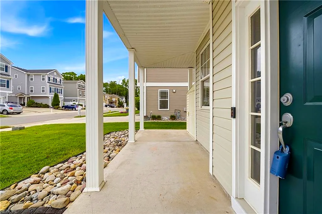 928 12th St, Virginia Beach — photo