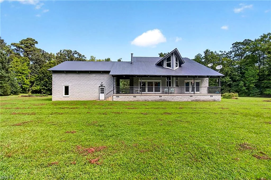 2985 Indian Creek Rd, Virginia Beach — photo