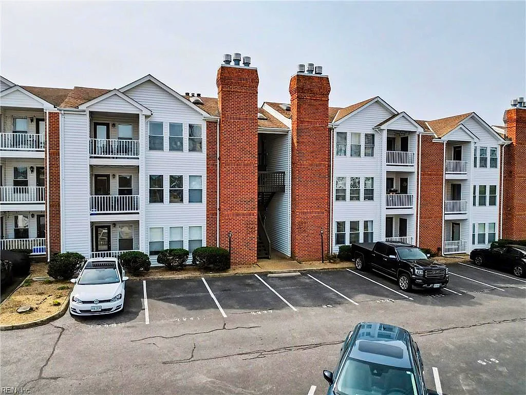 2225 Estuary CT, VIRGINIA BEACH VA 23451