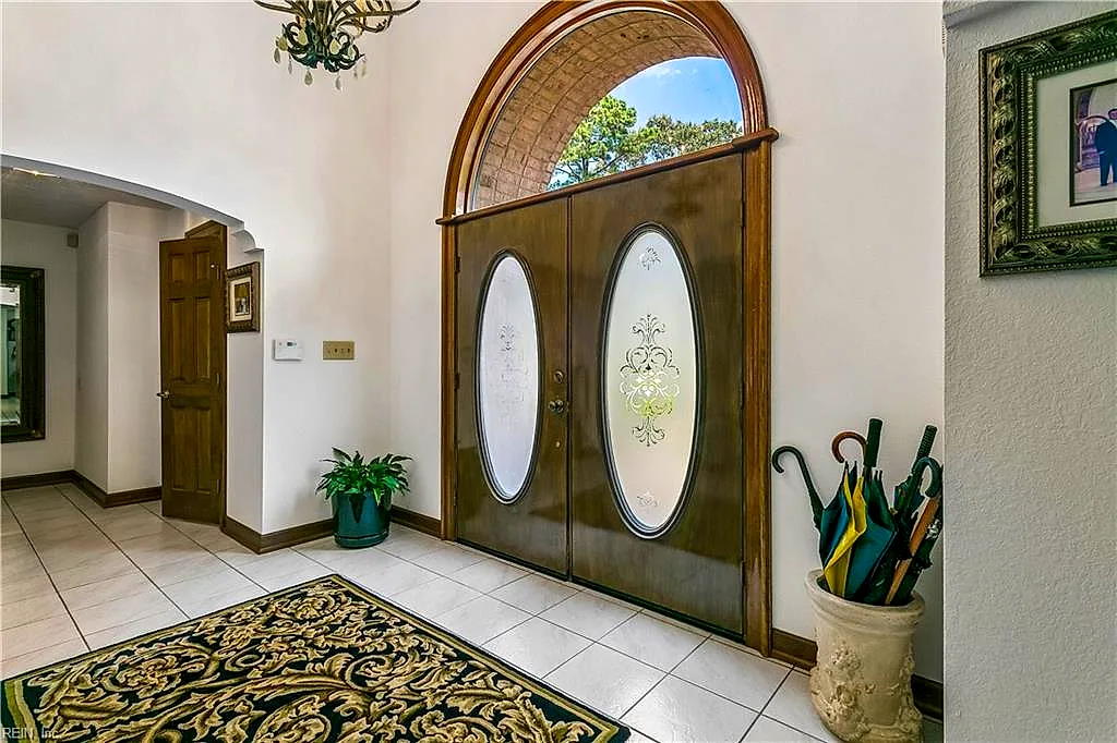 688 Fairfax Way, Williamsburg — photo