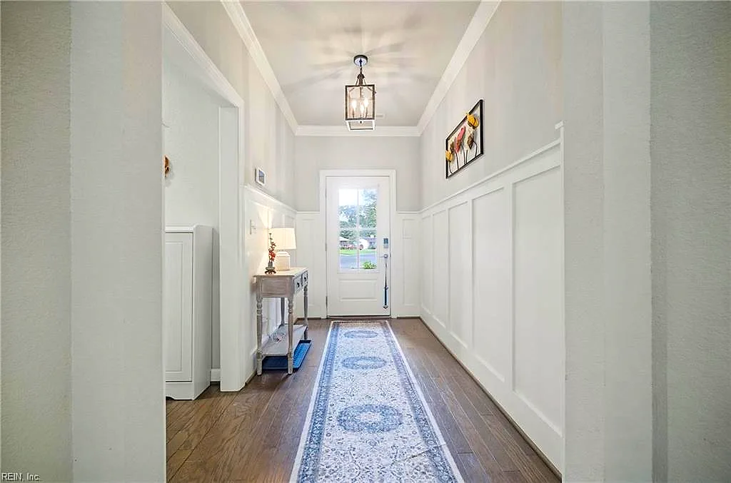 400 Canterbury Rd, Virginia Beach — photo