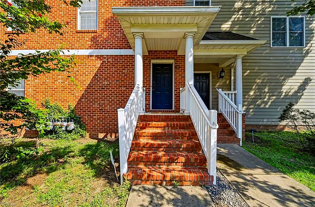 23 Miles Cary MEWS, HAMPTON VA 23669