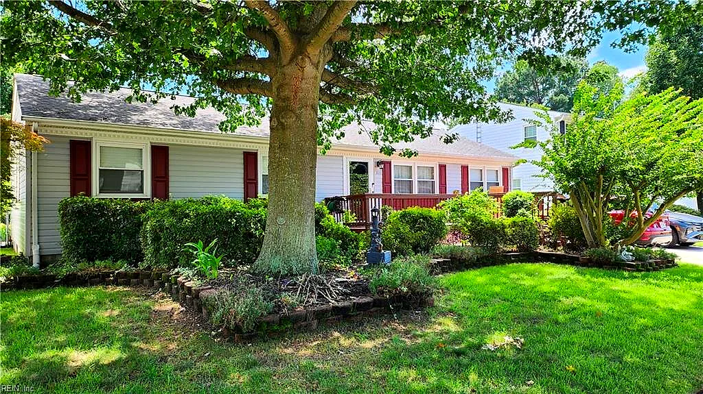 809 Burton ST, HAMPTON VA 23666