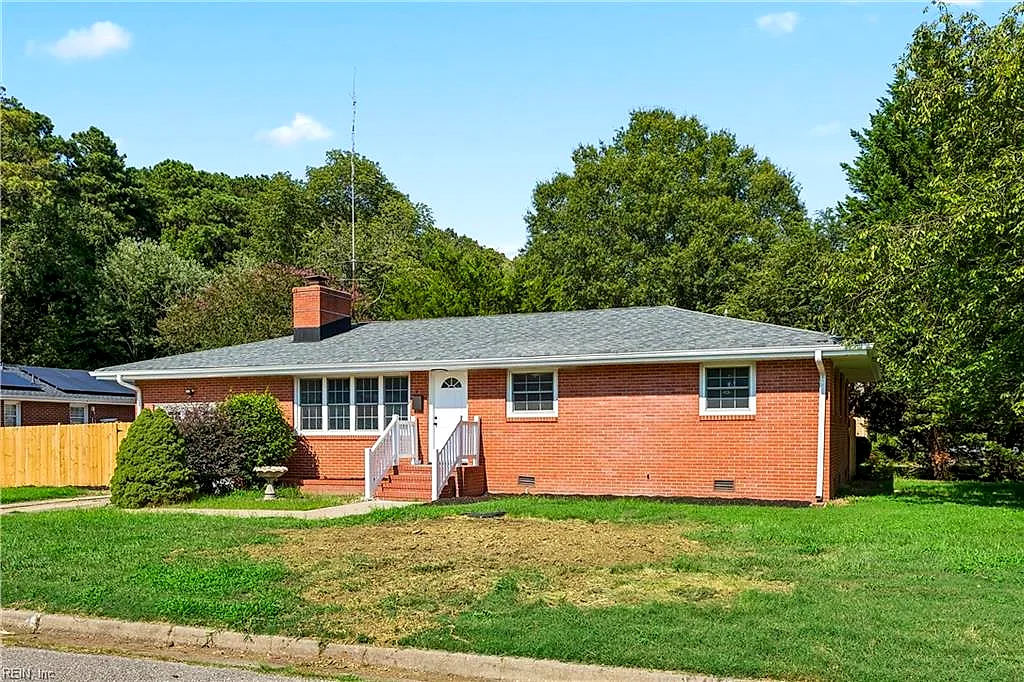 78 Ferguson Ln, Newport News — photo