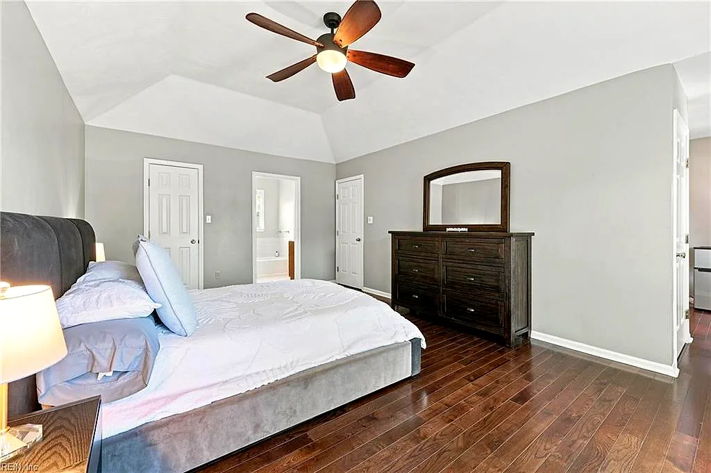 2205 Sleeper Ct, Virginia Beach — photo