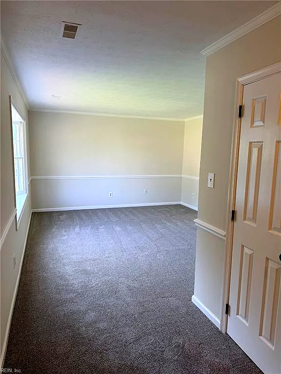 724 Pilot House Dr, Newport News — photo