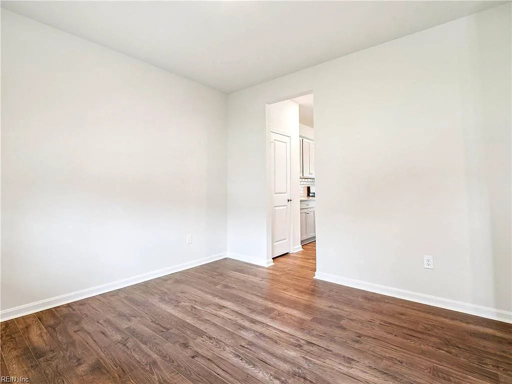 1410 Baptist Rd, Yorktown — photo