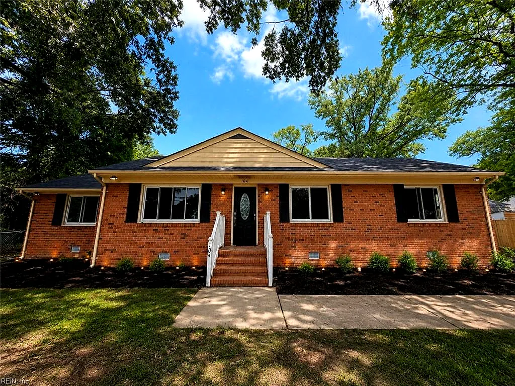 104 N Myra Dr, Hampton — photo