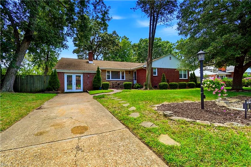 1669 Cougar AVE, NORFOLK VA 23518