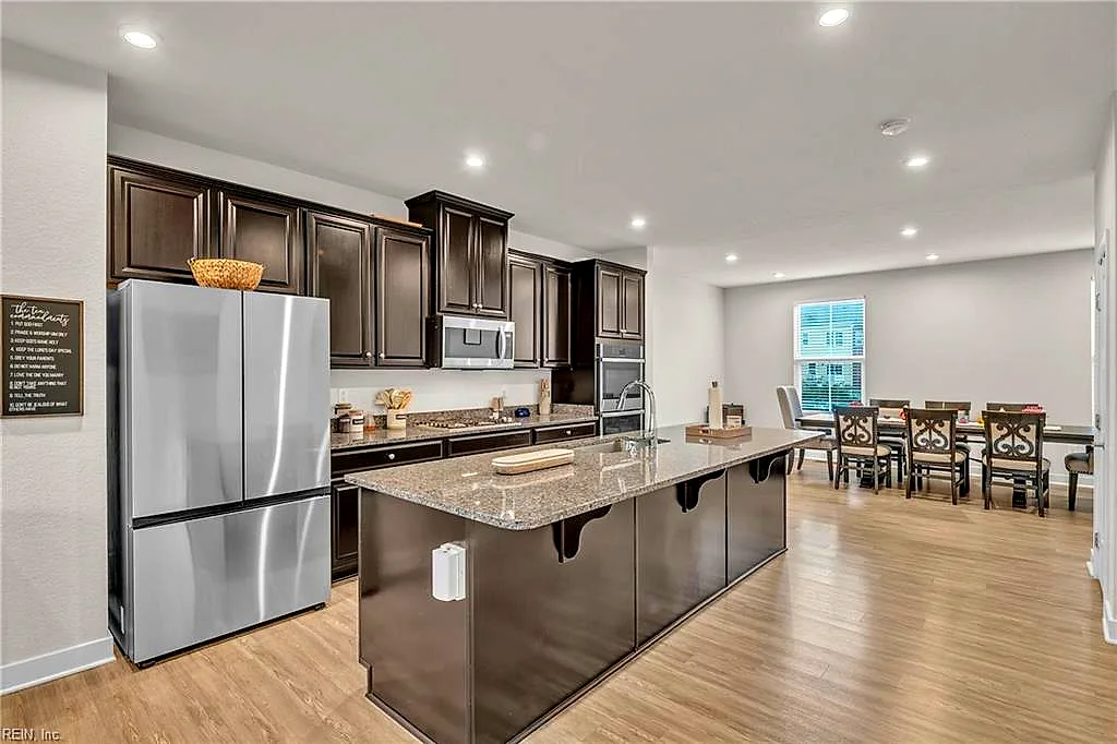 904 Stern Way, Chesapeake — photo