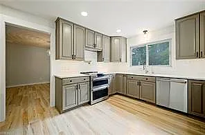 6367 Everets Rd, Suffolk — photo