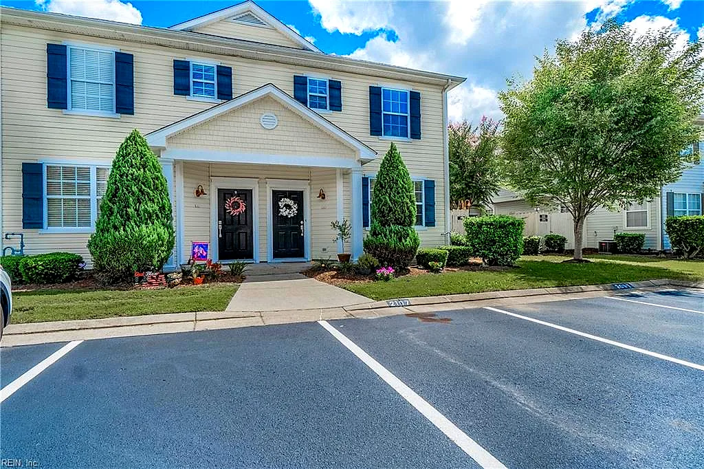 1526 Hambledon Loop, Chesapeake — photo
