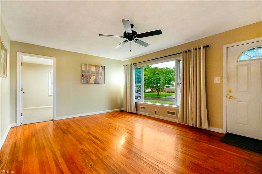 429 Gotham Rd, Virginia Beach — photo