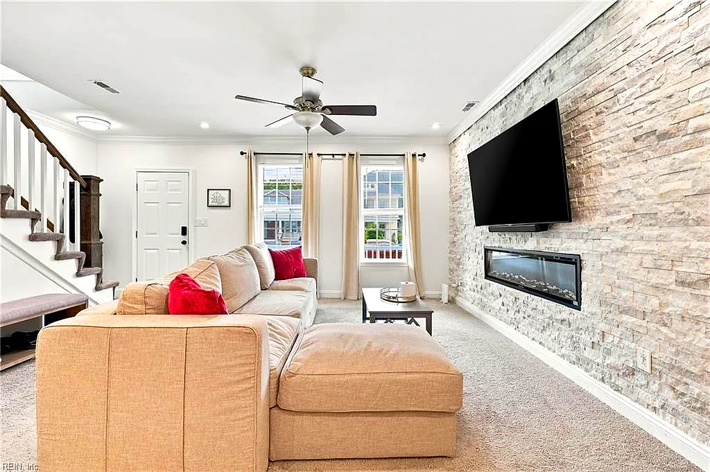 1209 Holly Ave, Chesapeake — photo