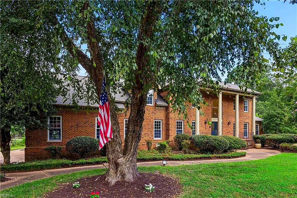 412 Chinquapin ORCH, YORKTOWN VA 23693
