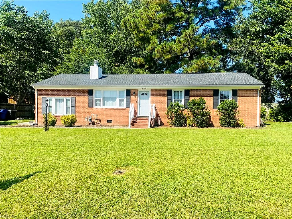 3009 Woodlawn DR, SUFFOLK VA 23434