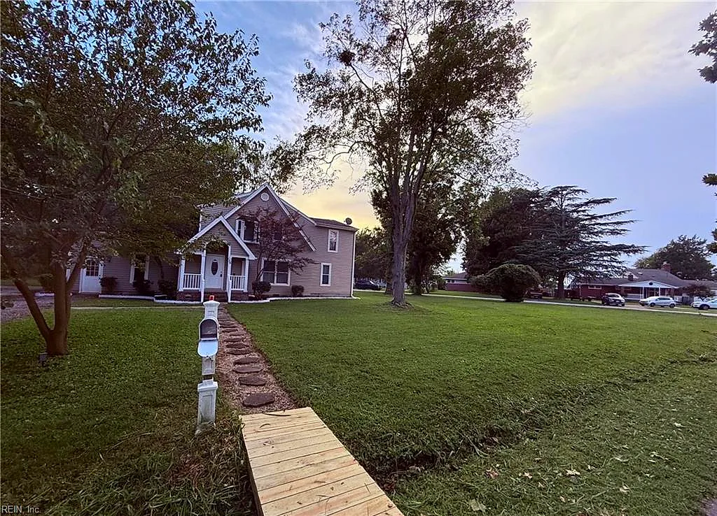 36 W Lamington Rd, Hampton — photo