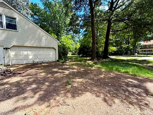 102 Kimberly Ct, Yorktown — photo