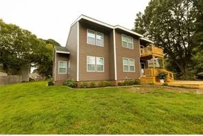 315 Riversedge Dr, Hampton — photo