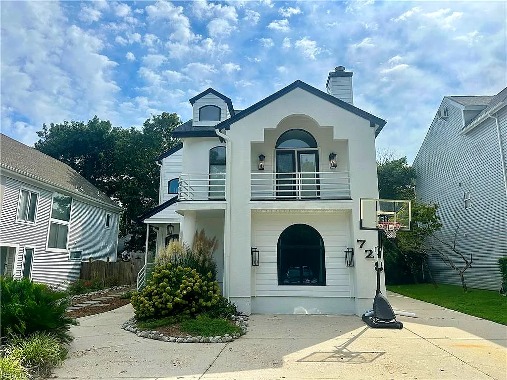 728 Surfside Ave, Virginia Beach — photo