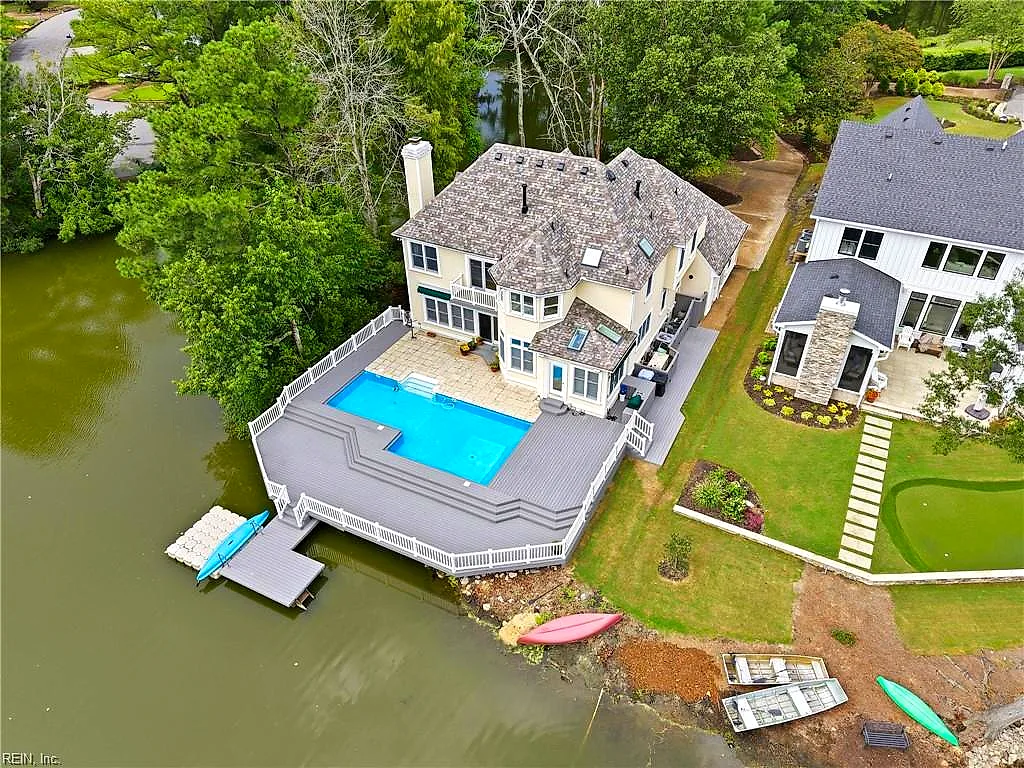 768 Virginia Dare DR, VIRGINIA BEACH VA 23451