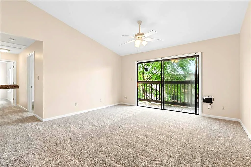 23 Davenport Ct, Hampton — photo