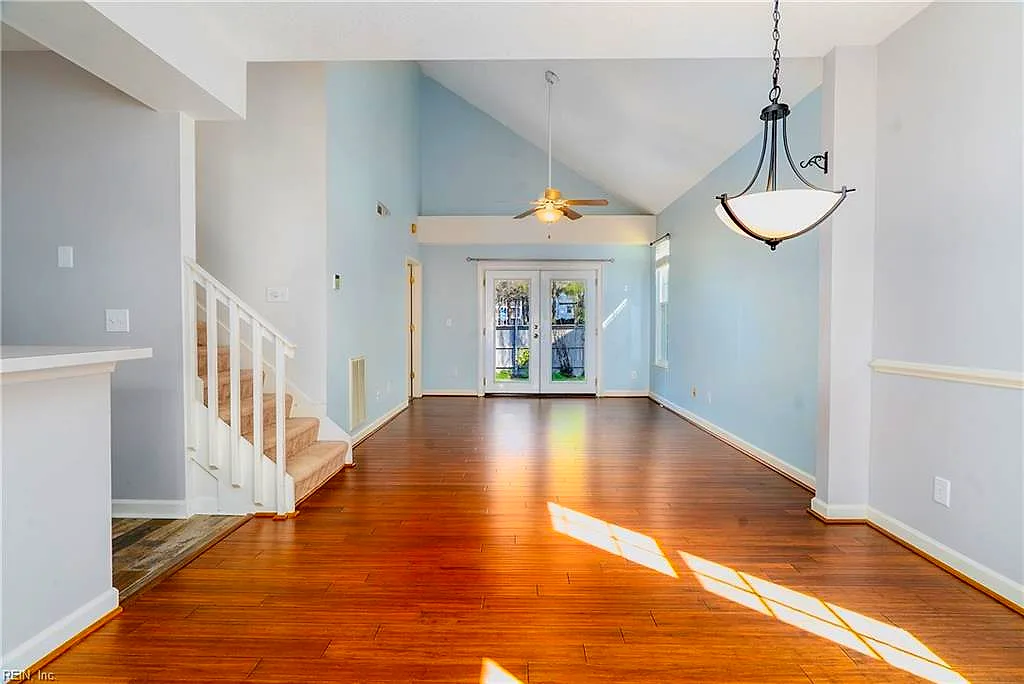 2157 Marina Shores Dr, Virginia Beach — photo