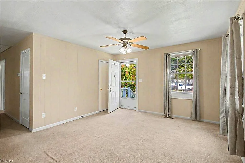 317 Maney Dr, Newport News — photo