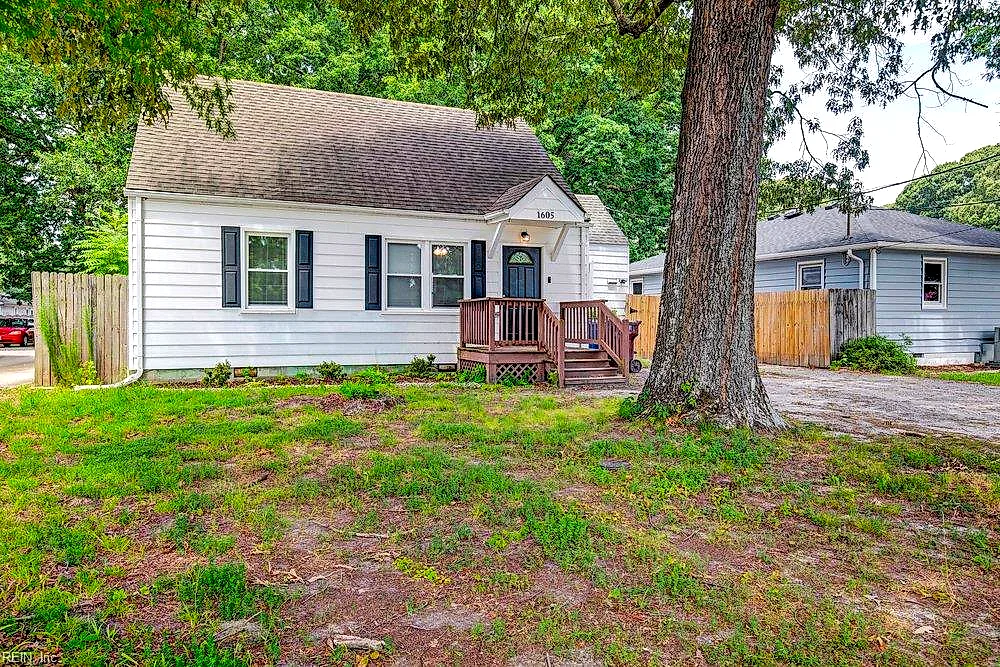 1605 Laurel AVE, CHESAPEAKE VA 23325