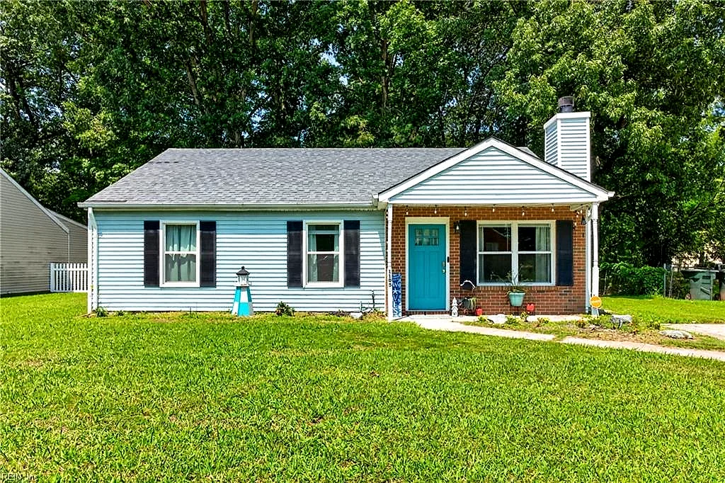 1105 Gloucester ST, HAMPTON VA 23661
