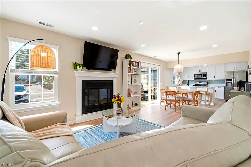 2326 Cornick Dr, Virginia Beach — photo