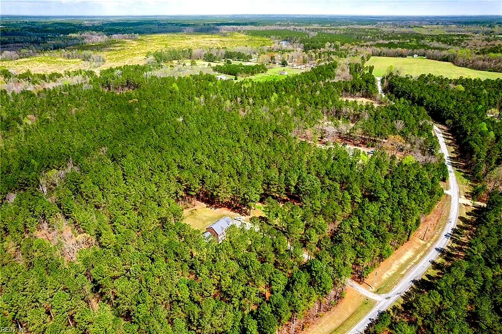 3+Ac Spring Farm Rd, Dendron — photo