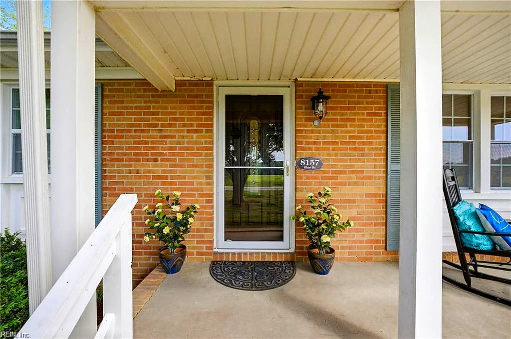 8157 Glass Rd, Hayes — photo