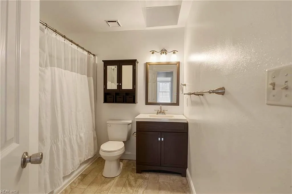1412 Nightingale Way, Virginia Beach — photo