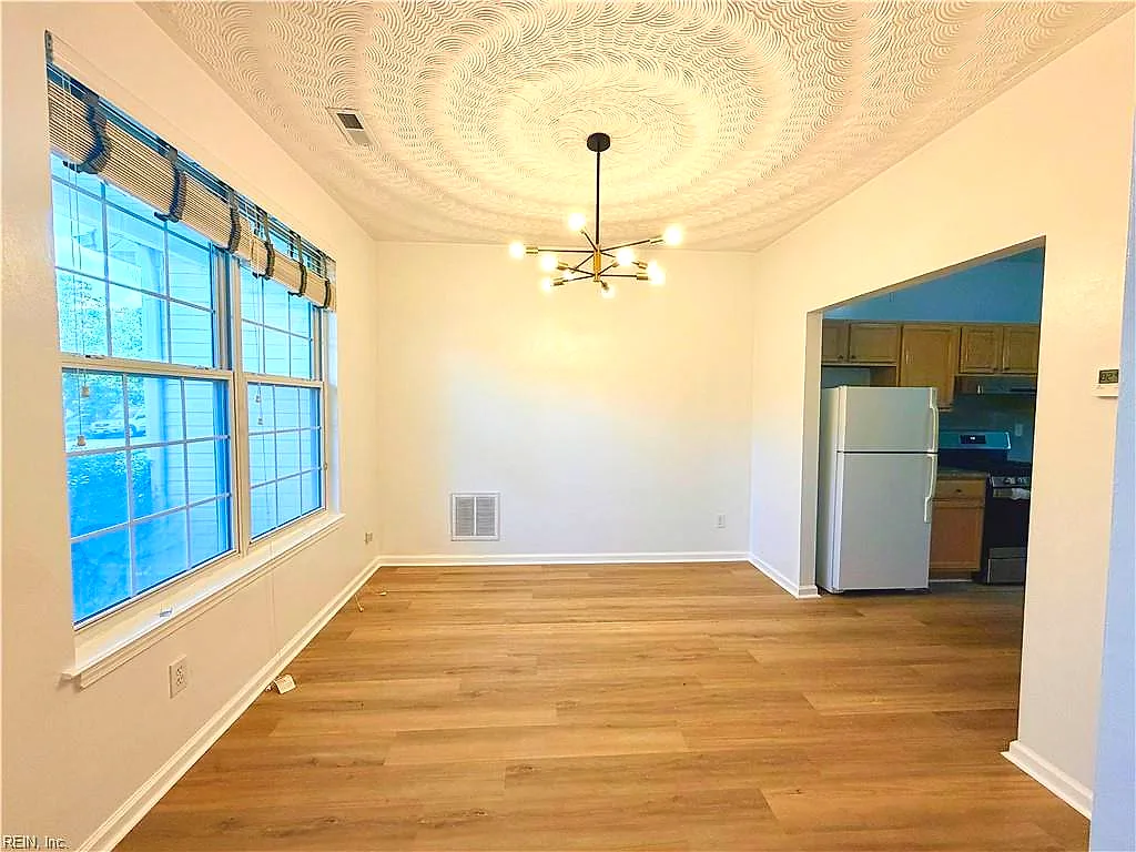 113 Presidential Blvd, Virginia Beach — photo
