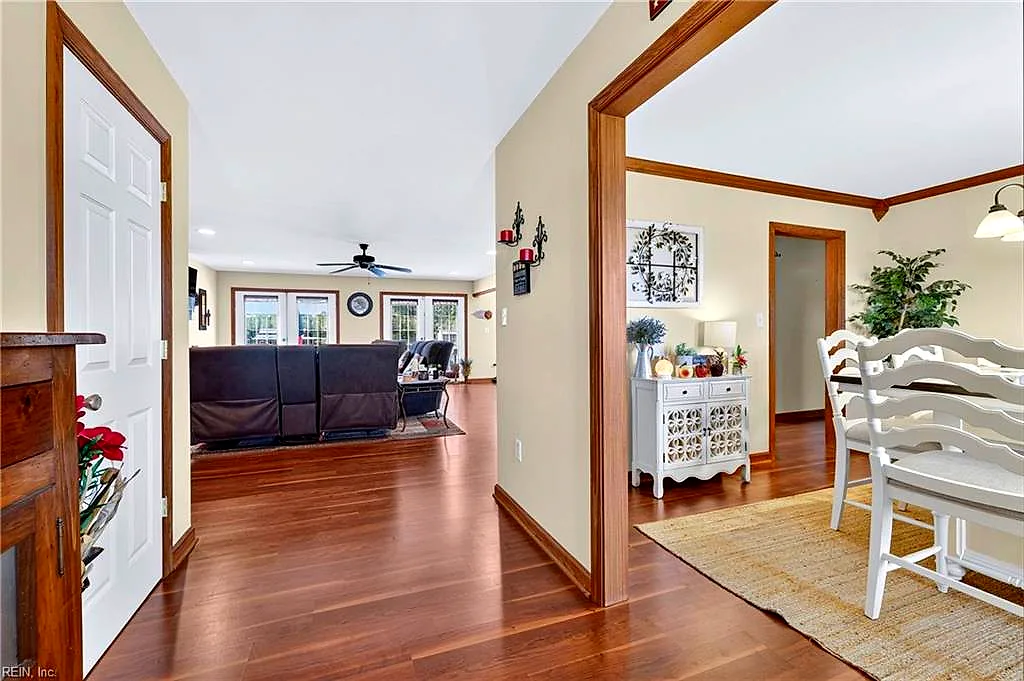 13134 Shiloh Dr, Windsor — photo