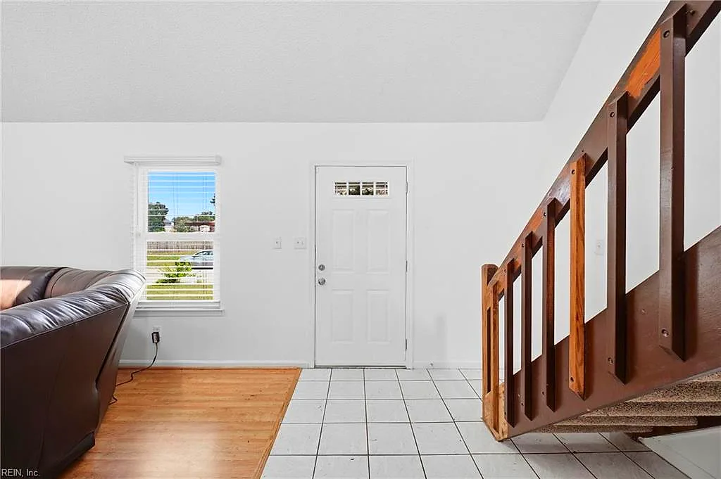 3705 Frazier Ln, Virginia Beach — photo