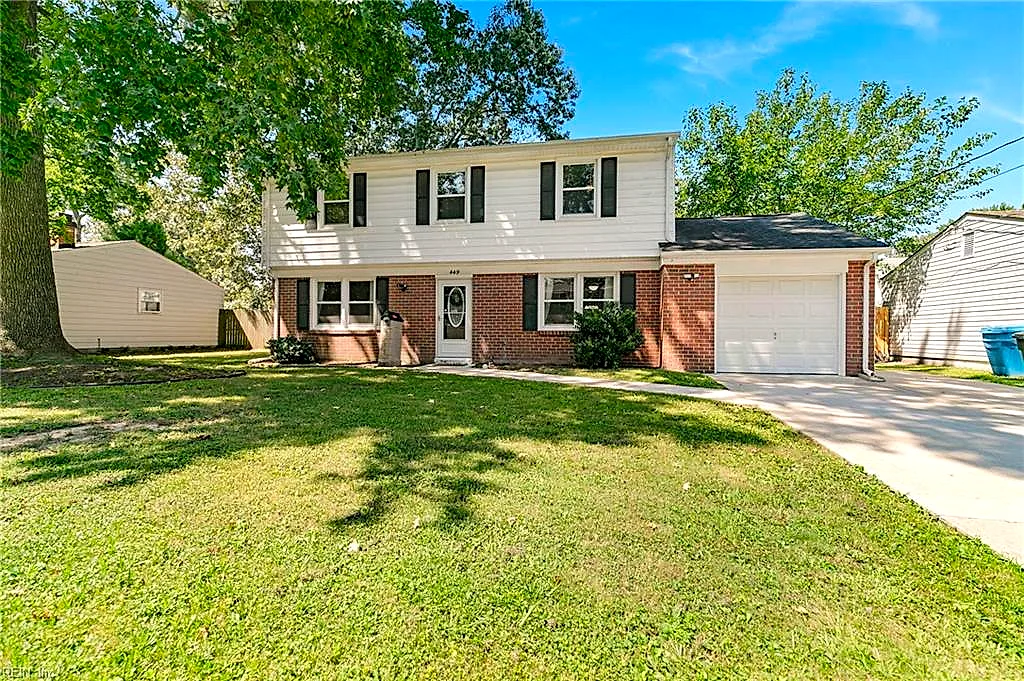 449 Dauphin LN, VIRGINIA BEACH VA 23452