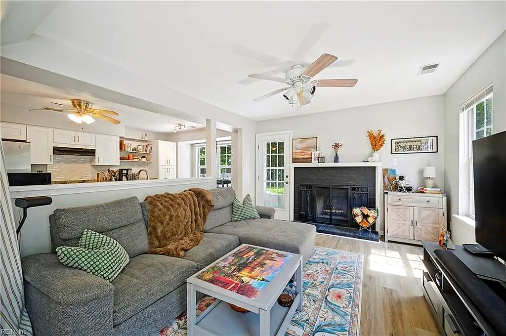 1805 Riddle Ave, Virginia Beach — photo