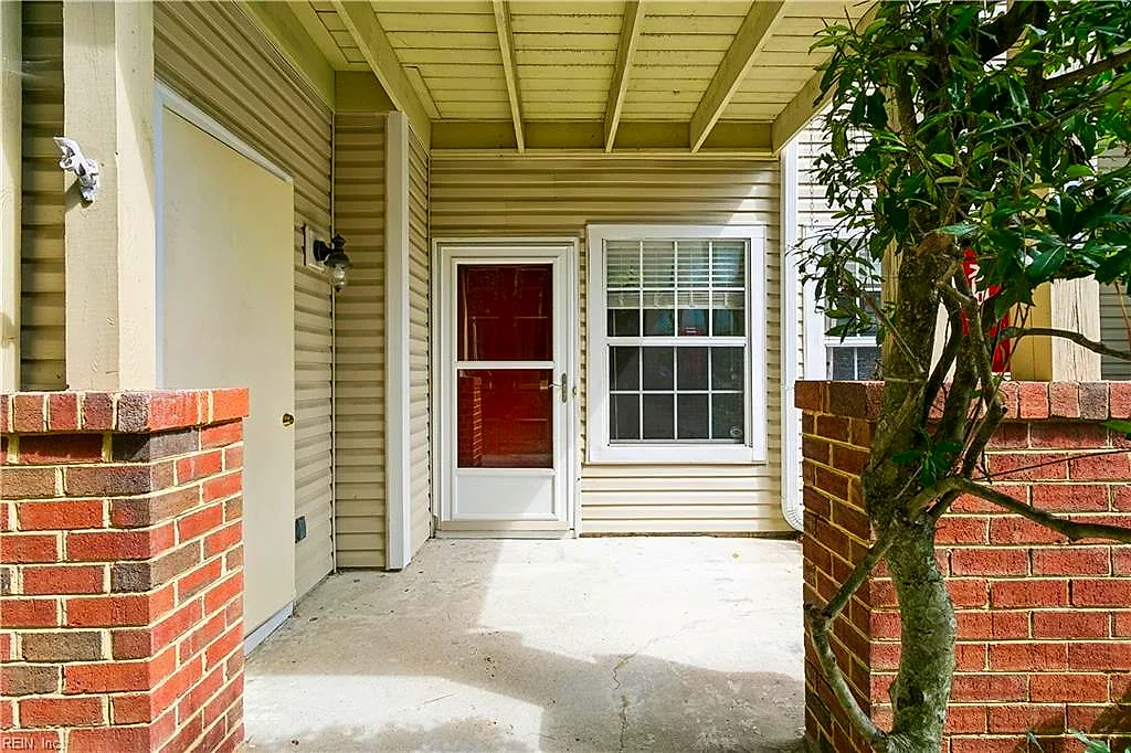 102 Stratford Dr #A, Williamsburg — photo