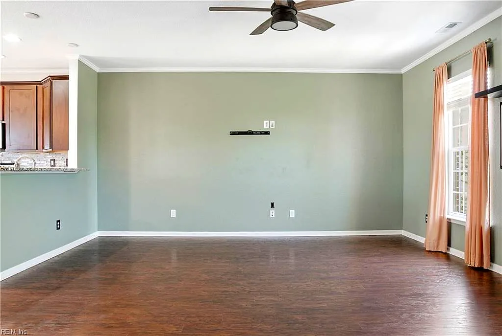 208 Breccia Ln, Virginia Beach — photo
