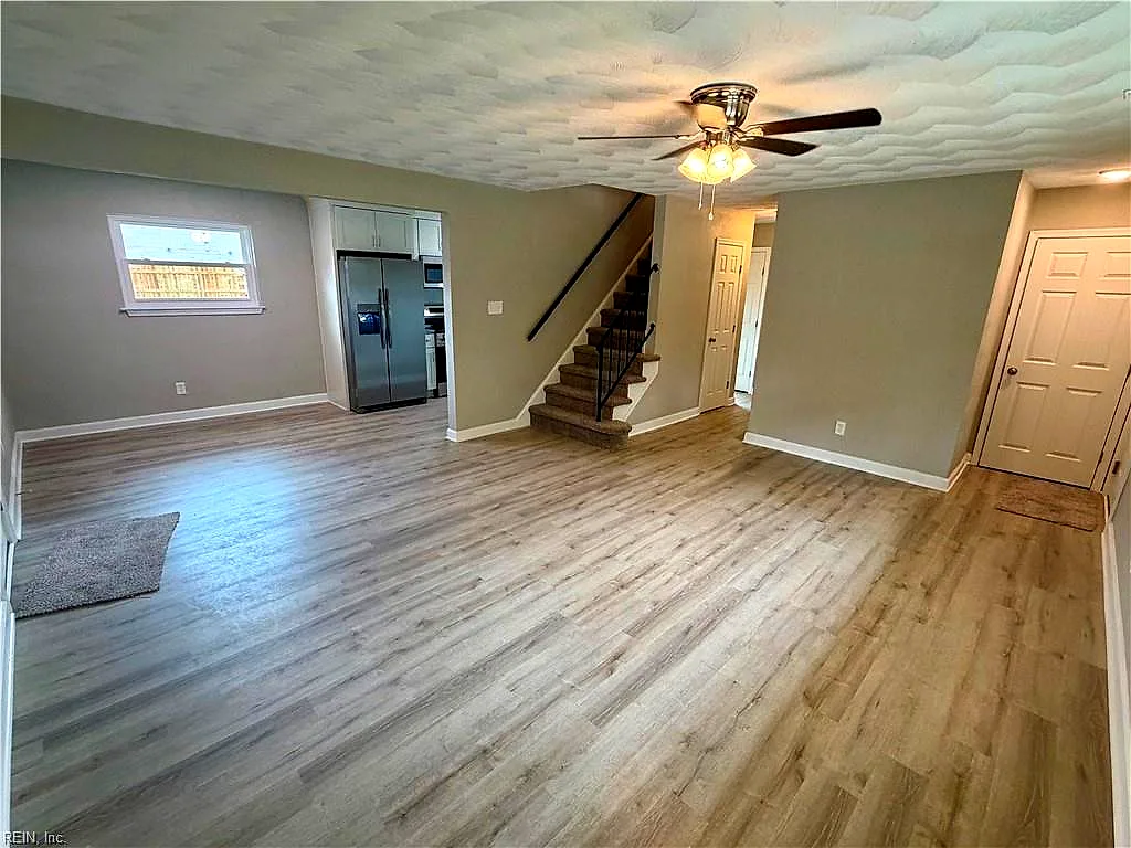 1772 Kingsway Rd, Norfolk — photo