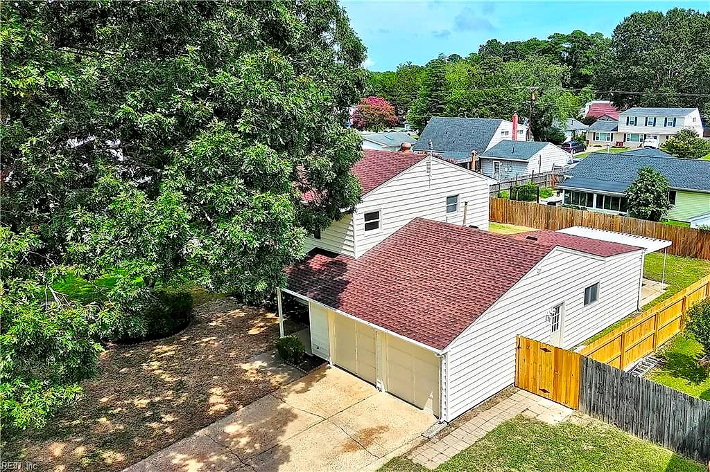 452 E Plantation Rd, Virginia Beach — photo