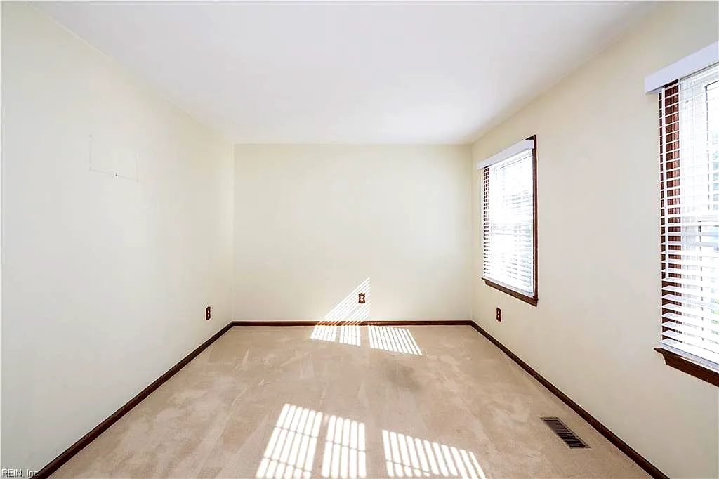600 Pintail Ln #Ln, Chesapeake — photo