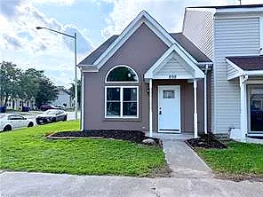 898 Old Clubhouse RD, VIRGINIA BEACH VA 23453