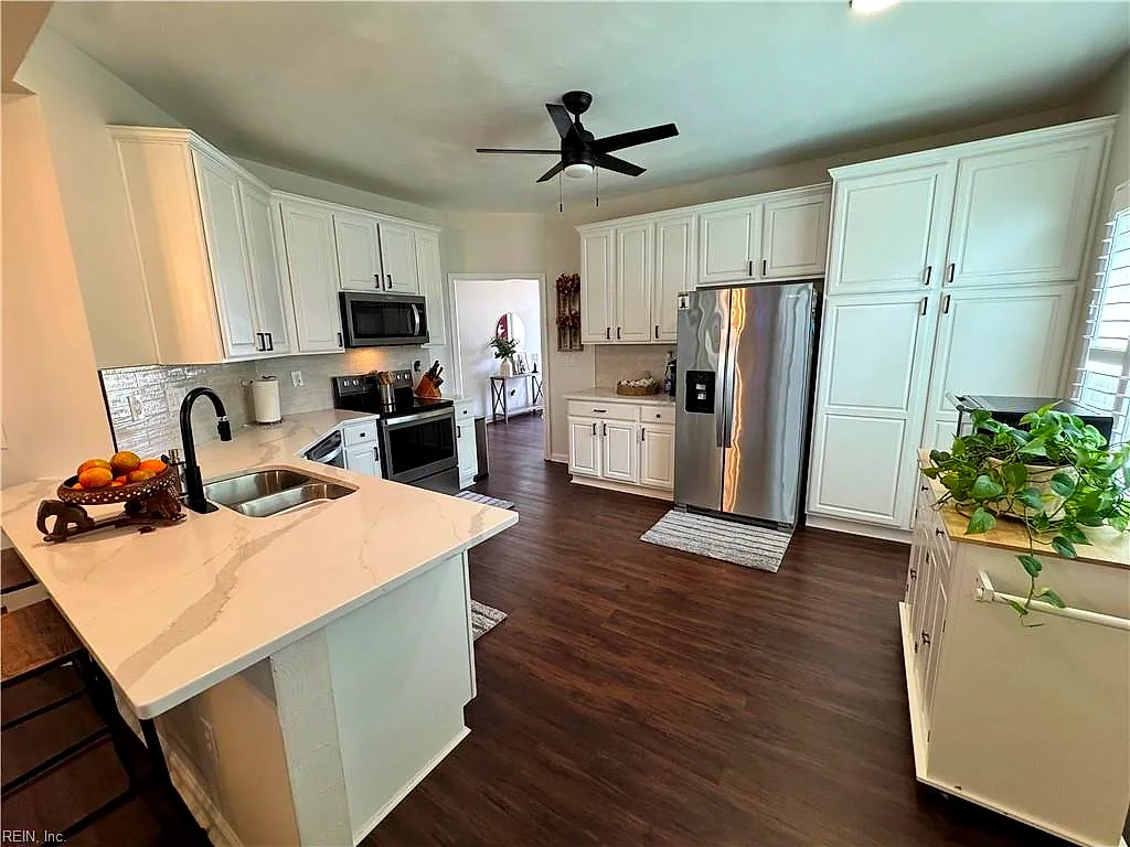 2600 Einstein Dr, Virginia Beach — photo