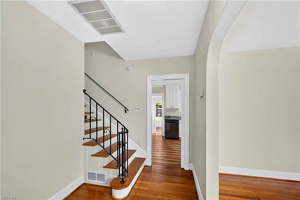 3204 Camellia Dr, Portsmouth — photo
