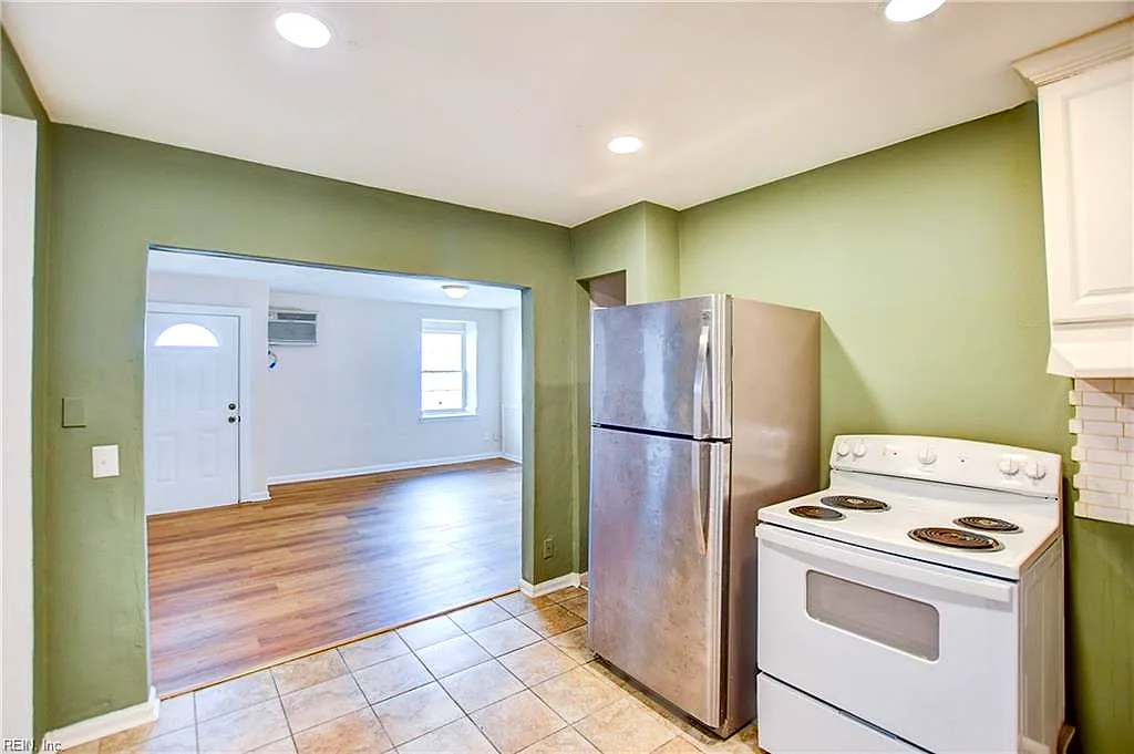 1324 Corprew Ave #B, Norfolk — photo