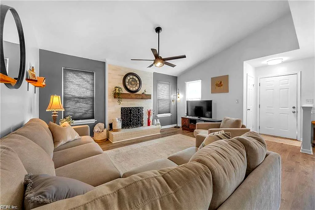 1528 Millington Dr, Virginia Beach — photo